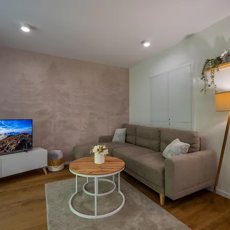 Apartament Jurosik *